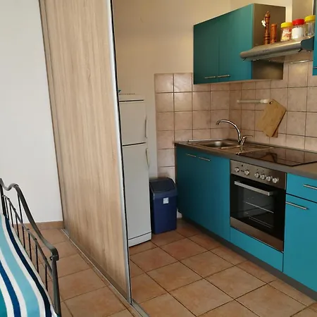 By The Sea Betina, Murter - 16742 Apartment *