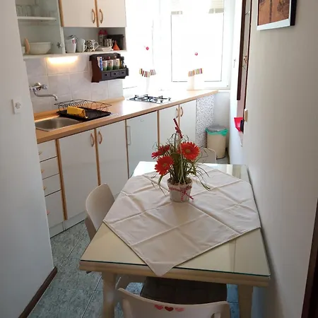 Apartment By The Sea Betina, Murter - 16742