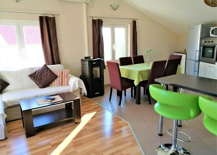 By The Sea Betina, Murter - 16742 Apartamento Betina (Sibenik-Knin)